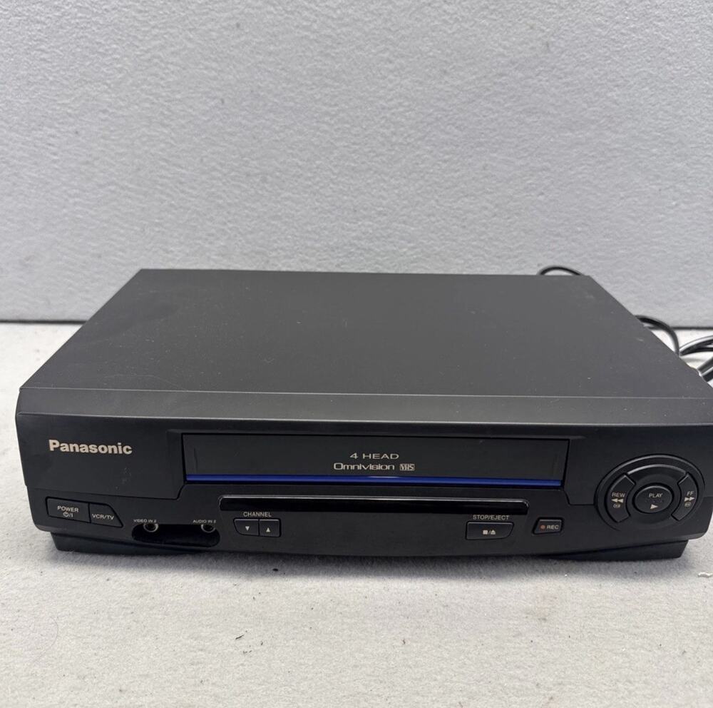 Panasonic PV-V4021 Omnivision 4-Head VHS VCR Tested Working